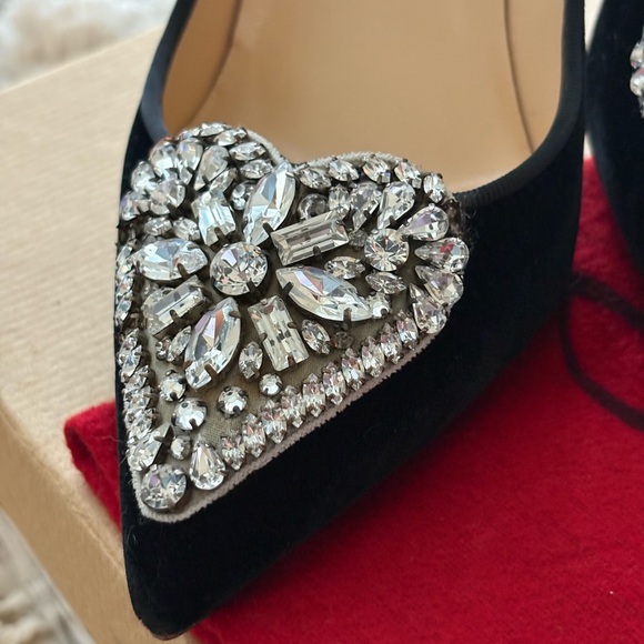 Christian Louboutin Cristacora Crystal Heart So Kate Pumps - Picture 11 of 13